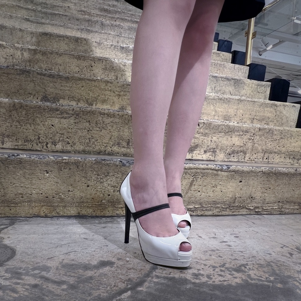 DAVIS White High heels